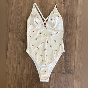 NWOT Urban Outfitters White and Red Floral Bodysuit